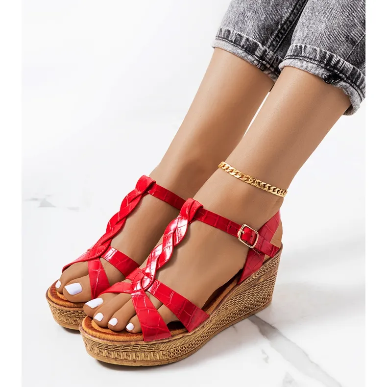 Rode Dalziel sandalen met sleehak rood
